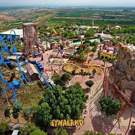 מלון Acquaplanet 2*